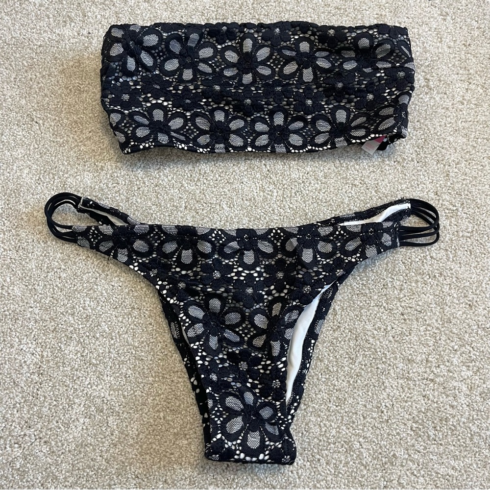 Victoria Secret bandeau bikini top